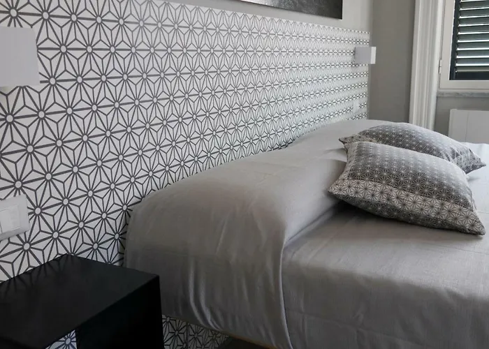 Del Ponte Normanno Bed & Breakfast 4*